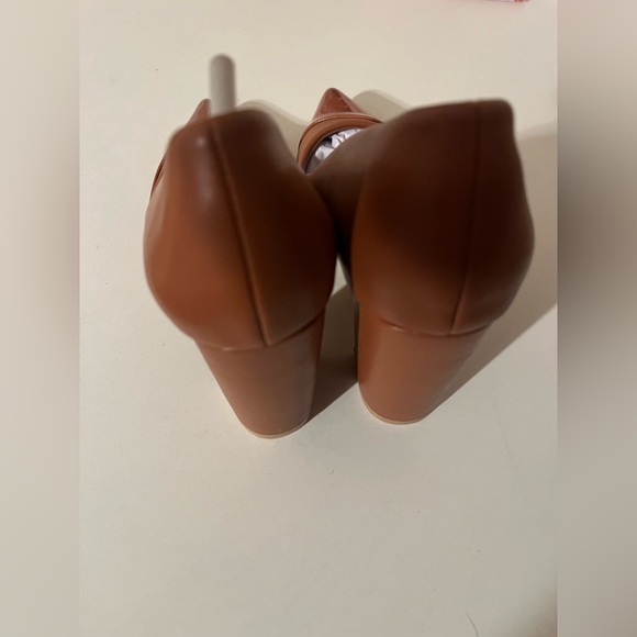 Hingswink Brown Chunky Heel Pumps Pointed Toe 4” Office Heels Size 7 (38) - Picture 5 of 8